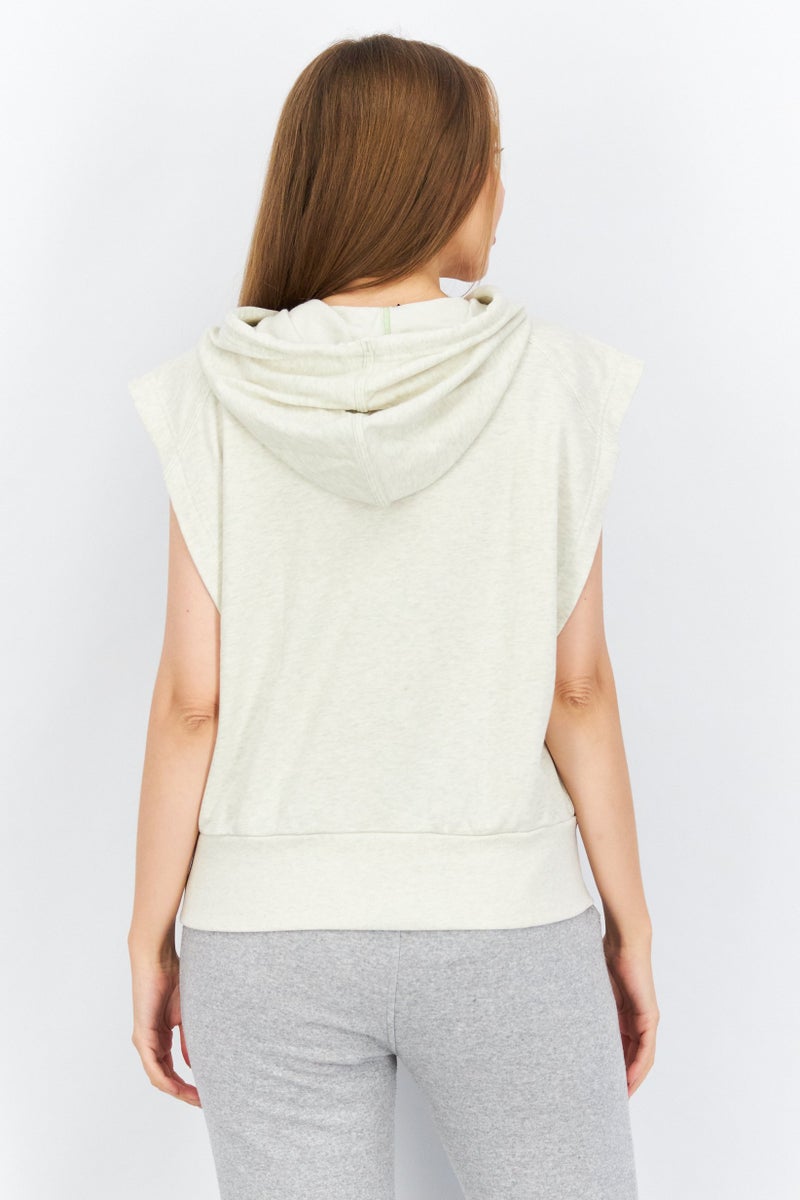 Adidas بلوزة تدريب بدون أكمام بغطاء رأس للنساء، رمادي هيثر - Image 2